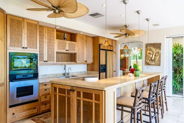 Listing Image for 194 E Panana Pl 7 of 30