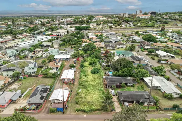 Listing Image for 2057 Mokuhau Rd 1 of 15