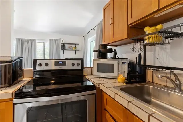 Listing Image for 480 Pio Dr 206 17 of 33