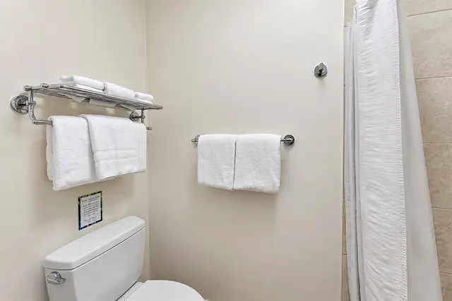Listing Image for 5315 Lower Honoapiilani Rd B208 22 of 43