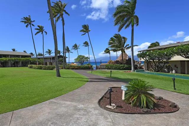 Listing Image for 5315 Lower Honoapiilani Rd B208 29 of 43