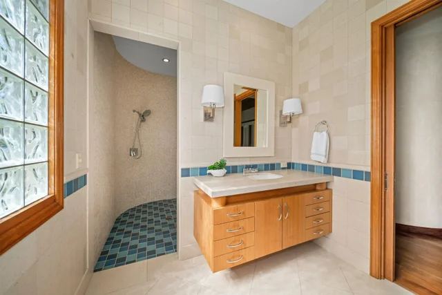 Listing Image for 1008 Sunset Pl 39 of 50