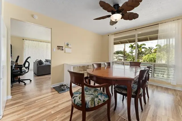 Listing Image for 52 E Waiko Rd 13 of 46