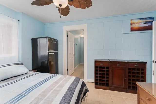 Listing Image for 52 E Waiko Rd 41 of 46