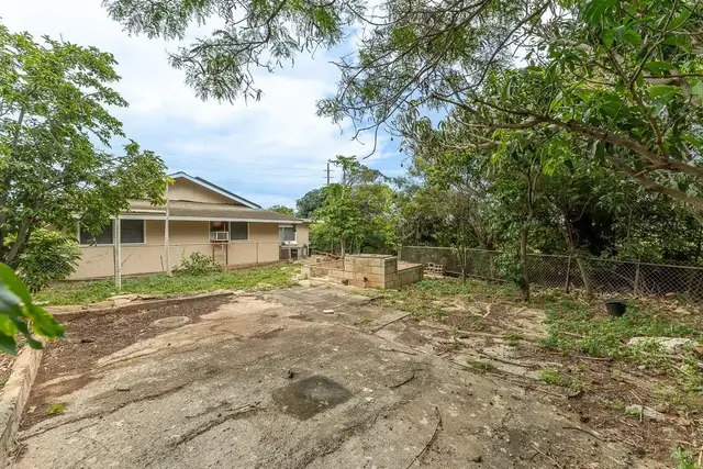 Listing Image for 52 E Waiko Rd 45 of 46