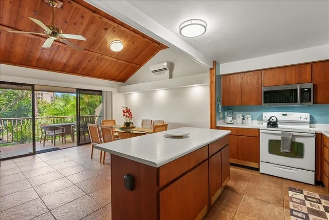 Listing Image for 811 S Kihei Rd 3 I 13 of 45
