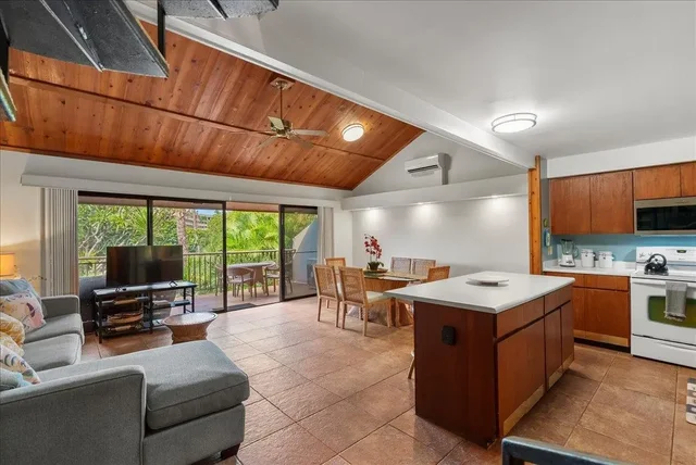 Listing Image for 811 S Kihei Rd 3 I 15 of 45