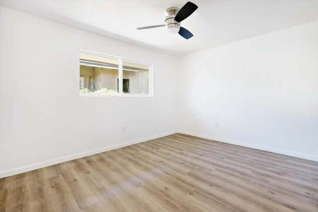 Listing Image for 323 W Papa Ave 16 of 40