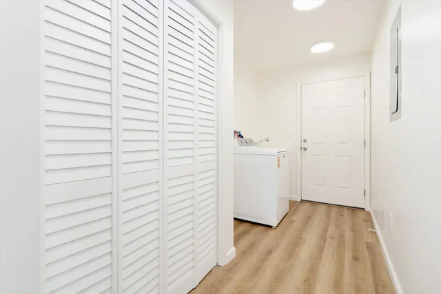 Listing Image for 323 W Papa Ave 21 of 40