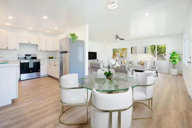 Listing Image for 323 W Papa Ave 3 of 40