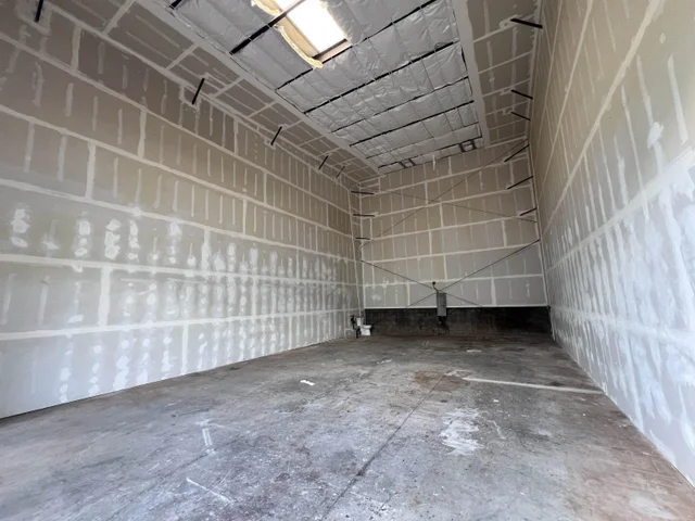 Listing Image for 147 Kupuohi St G-3 7 of 12