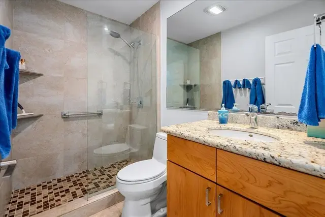 Listing Image for 49 W Lipoa St D 225 10 of 42