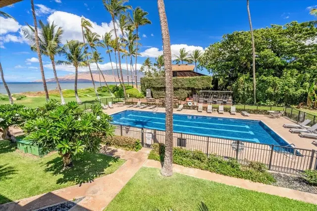 Listing Image for 49 W Lipoa St D 225 14 of 42
