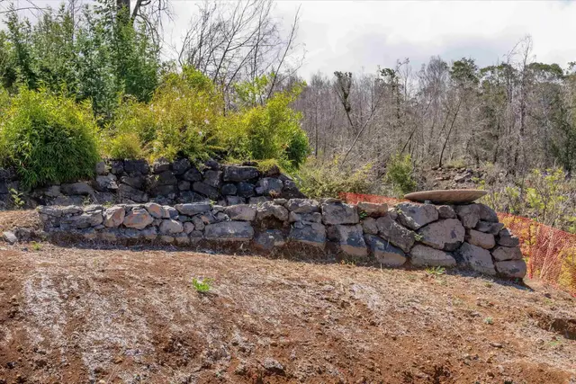 Listing Image for 14 Nunu Pl 17 of 23