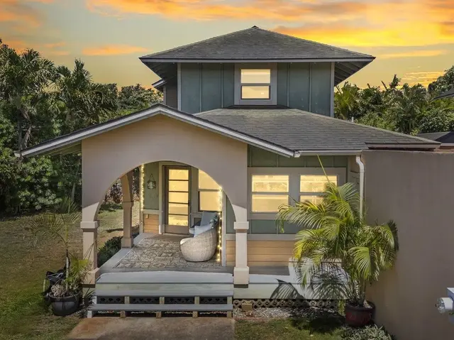 Listing Image for 33 Hoku Pl 1 of 18