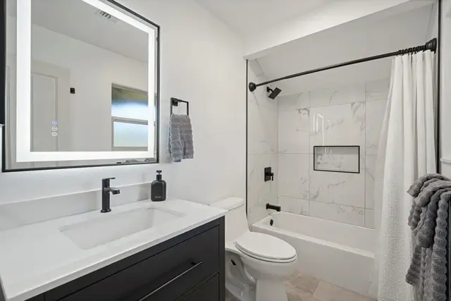 Listing Image for 33 Hoku Pl 15 of 18