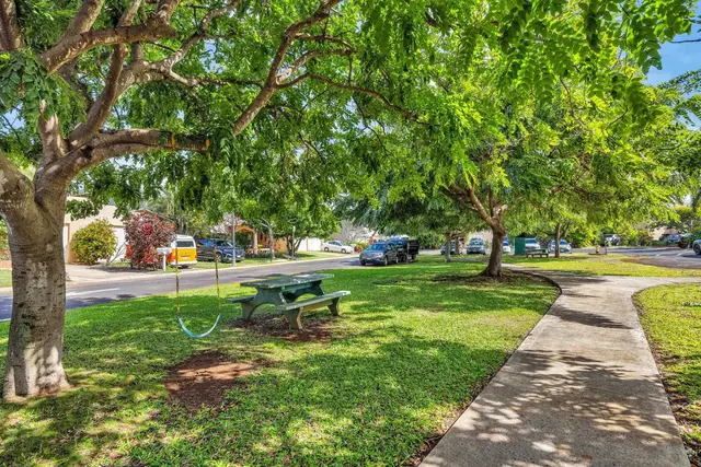 Listing Image for 33 Hoku Pl 2 of 18