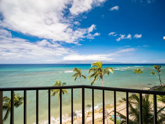 Listing Image for 4327 Lower Honoapiilani Rd 805 19 of 32