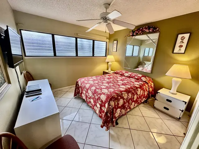 Listing Image for 1000 Kamehameha V Hwy 120b 17 of 28
