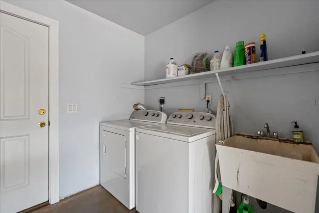 Listing Image for 99 Honuea Pl 45 of 50