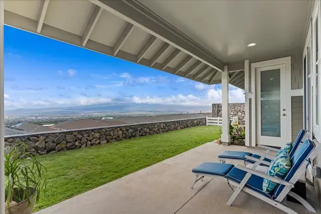 Listing Image for 37 Kupaloke St 23 of 48