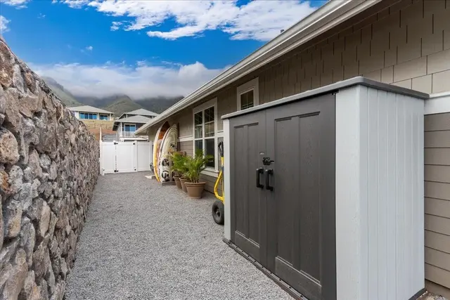 Listing Image for 37 Kupaloke St 41 of 48