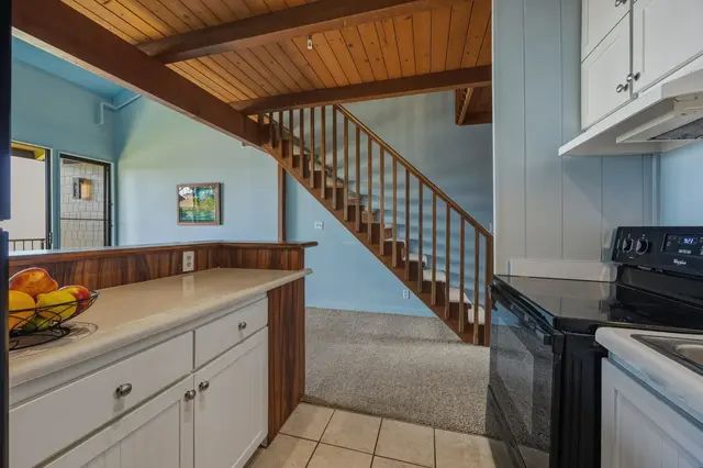 Listing Image for 3975 Lower Honoapiilani Rd 206 10 of 38