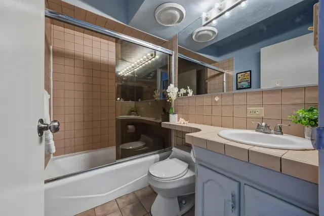 Listing Image for 3975 Lower Honoapiilani Rd 206 16 of 38