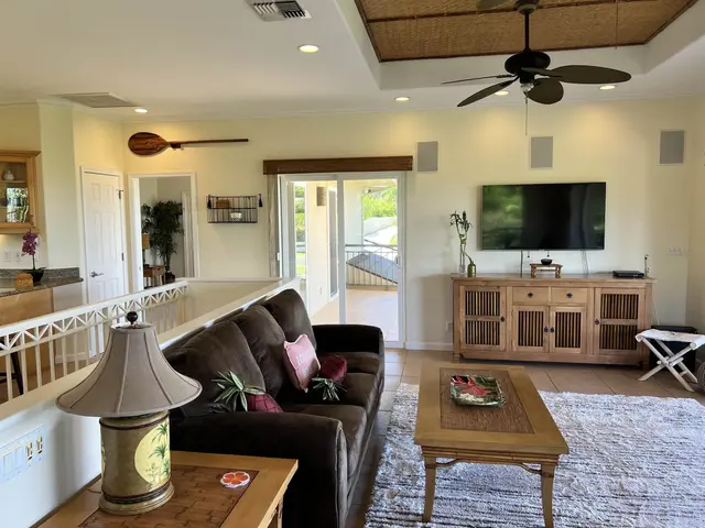 Listing Image for 357 Kualono Pl 68 11 of 28
