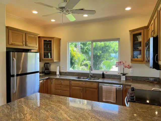 Listing Image for 357 Kualono Pl 68 17 of 28