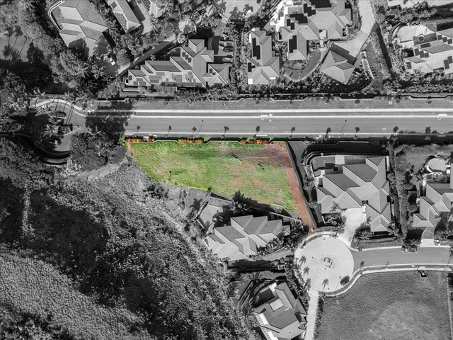 Listing Image for 56 E Mahi Pua Pl 27 of 27