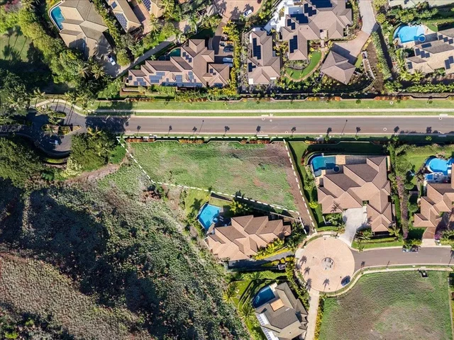 Listing Image for 56 E Mahi Pua Pl 3 of 27