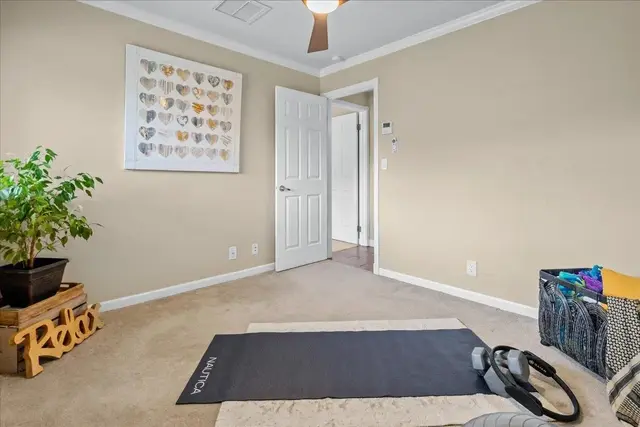 Listing Image for 140 Uwapo Rd 51-203 13 of 26