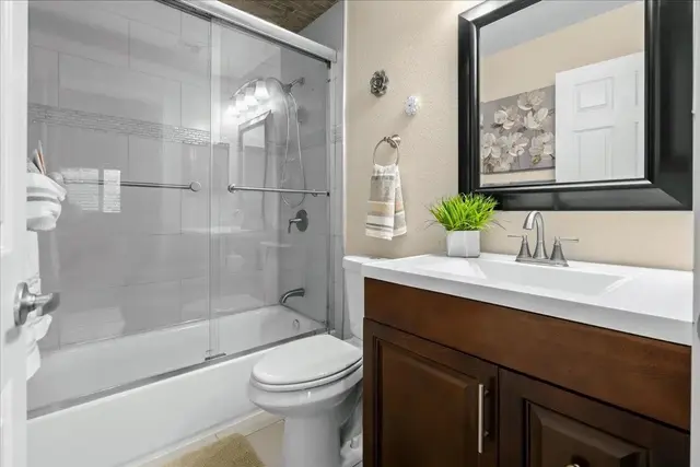 Listing Image for 140 Uwapo Rd 51-203 14 of 26