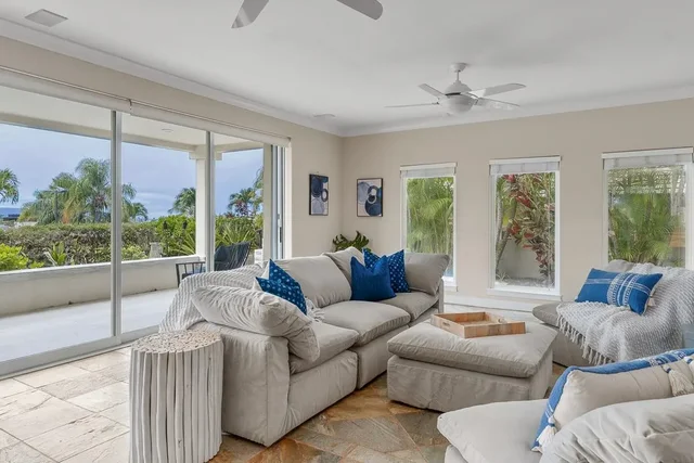 Listing Image for 321 Pualoa Nani Pl 13 of 48