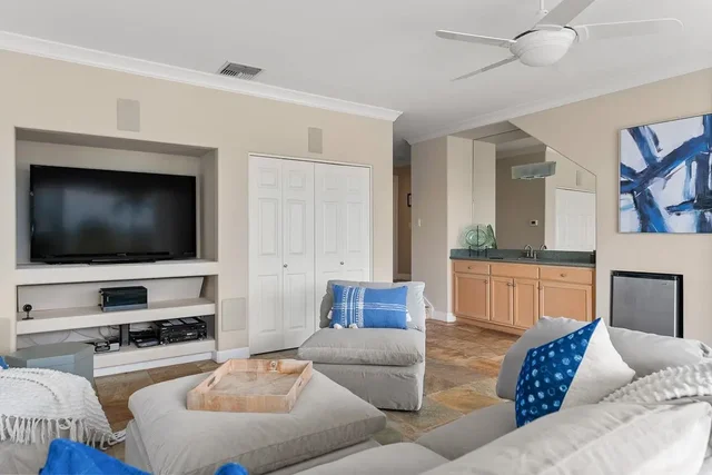 Listing Image for 321 Pualoa Nani Pl 16 of 48