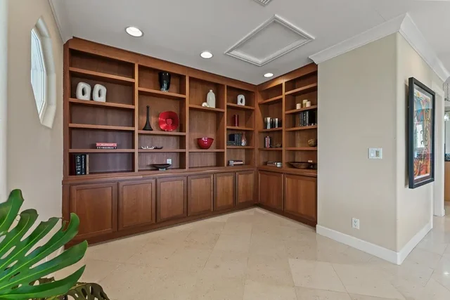 Listing Image for 321 Pualoa Nani Pl 30 of 48