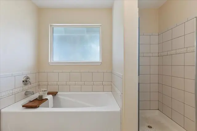 Listing Image for 193 Oluea Cir 27 of 50