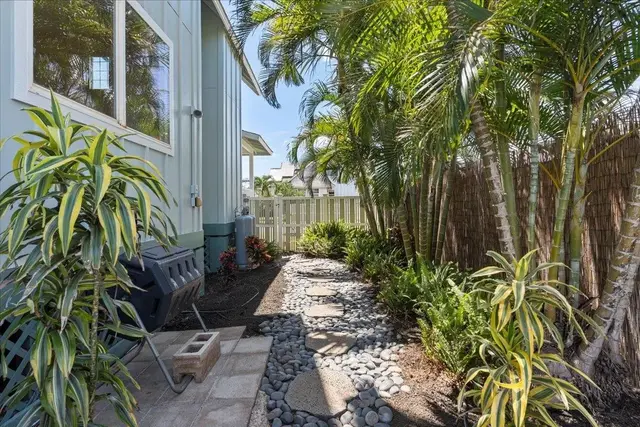 Listing Image for 193 Oluea Cir 39 of 50
