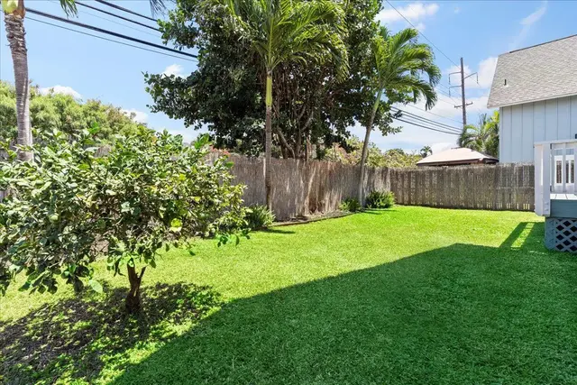 Listing Image for 193 Oluea Cir 40 of 50
