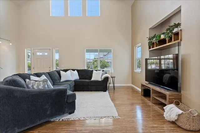 Listing Image for 193 Oluea Cir 8 of 50
