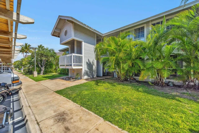 Listing Image for 160 Keonekai Rd 13-102 23 of 36