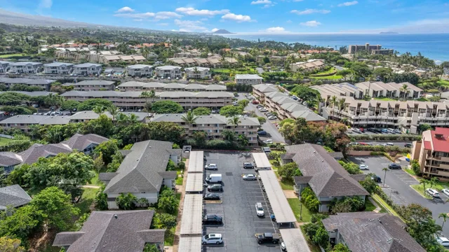 Listing Image for 160 Keonekai Rd 13-102 28 of 36