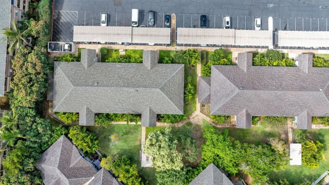 Listing Image for 160 Keonekai Rd 13-102 33 of 36