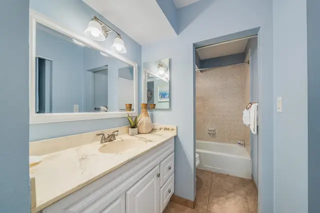 Listing Image for 4310 Lower Honoapiilani Rd 608 22 of 40