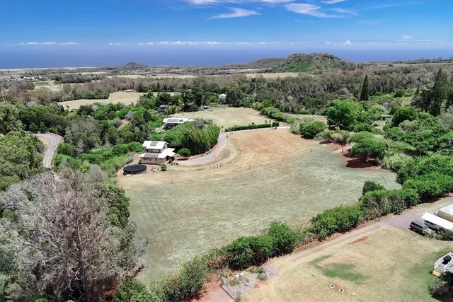 Listing Image for 1074 Olinda Rd B 14 of 16