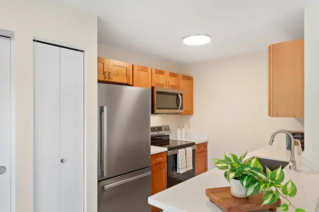 Listing Image for 480 Kenolio Rd 28-105 10 of 47