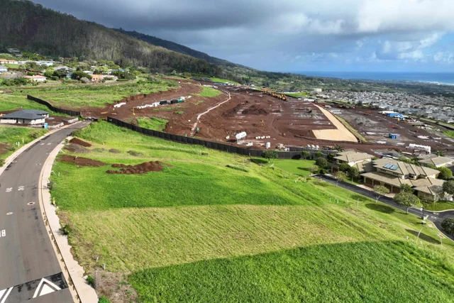 Listing Image for 622 Kauna Lipo Dr 17 of 46