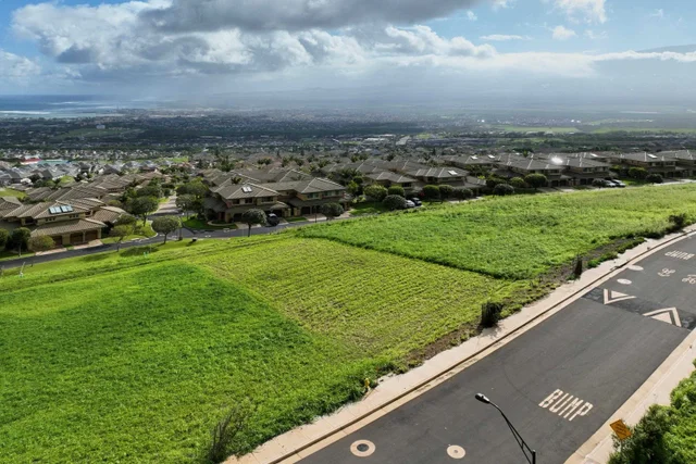 Listing Image for 622 Kauna Lipo Dr 3 of 46