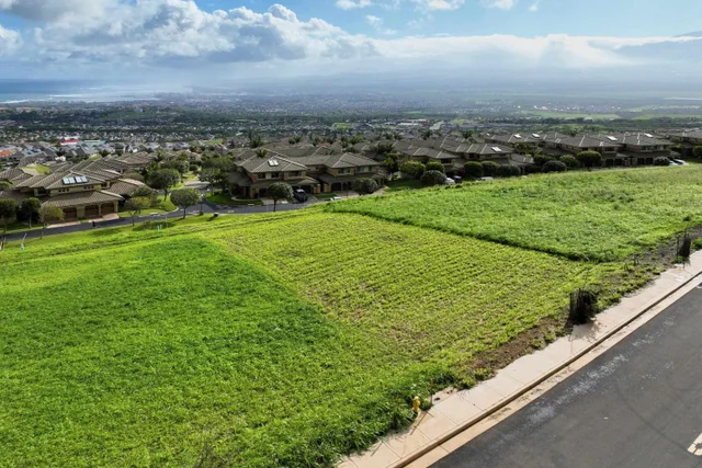 Listing Image for 622 Kauna Lipo Dr 37 of 46